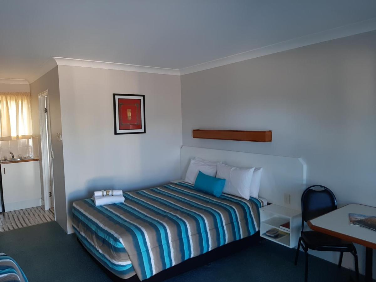 Country Rose Motel וורוויק מראה חיצוני תמונה