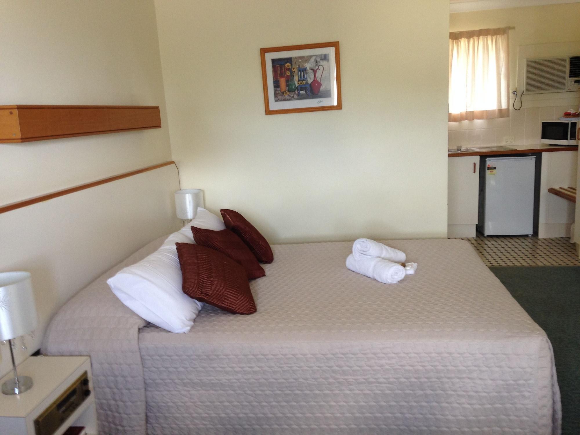 Country Rose Motel וורוויק מראה חיצוני תמונה