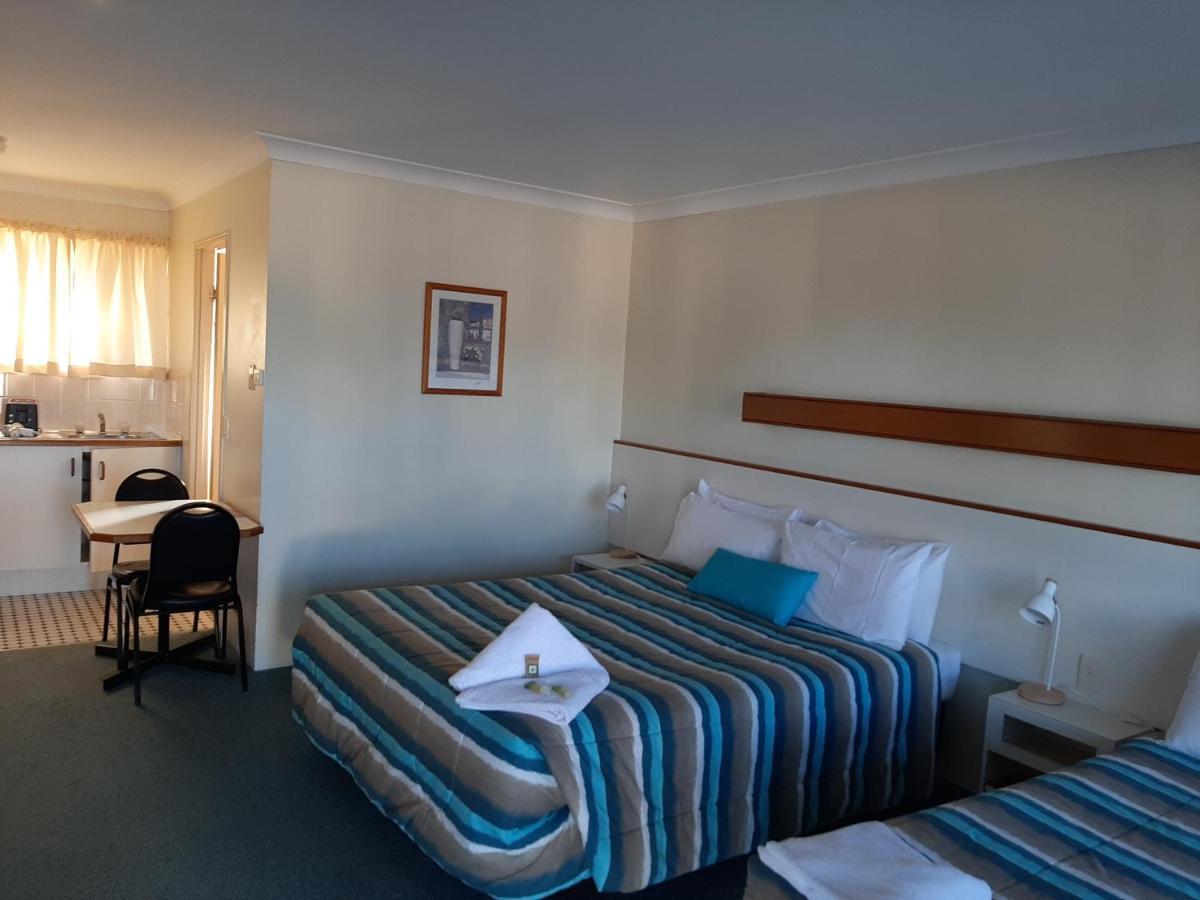 Country Rose Motel וורוויק מראה חיצוני תמונה