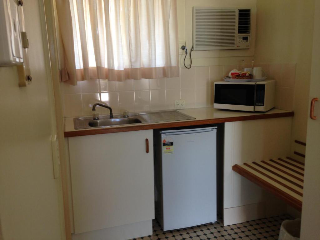 Country Rose Motel וורוויק מראה חיצוני תמונה